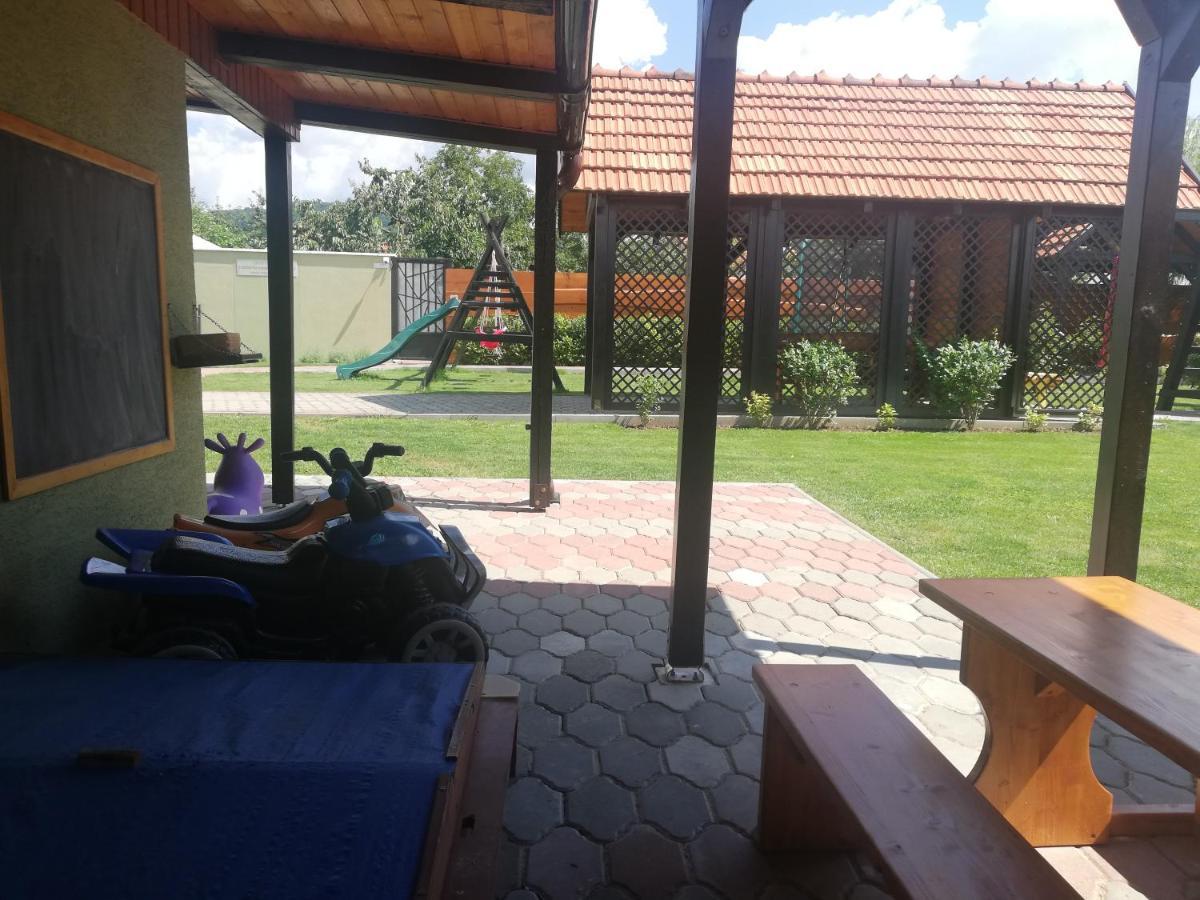 Penzion Kozak B&B Sebedražie Exterior foto