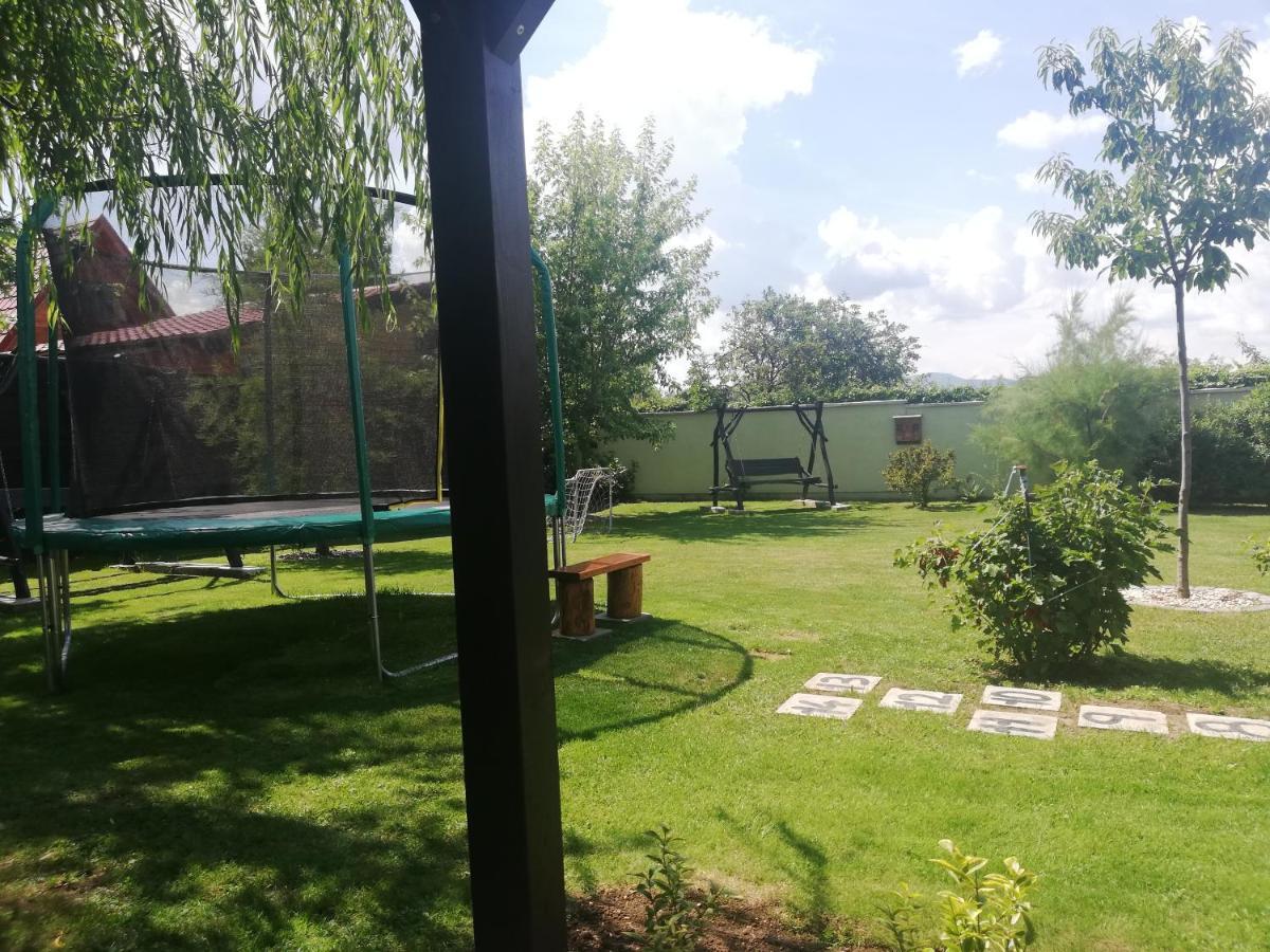 Penzion Kozak B&B Sebedražie Exterior foto